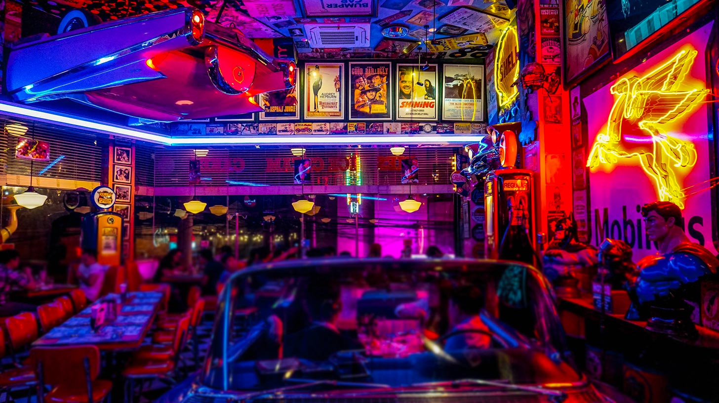Furnishing your Bar with a Low Budget: Useful Tips