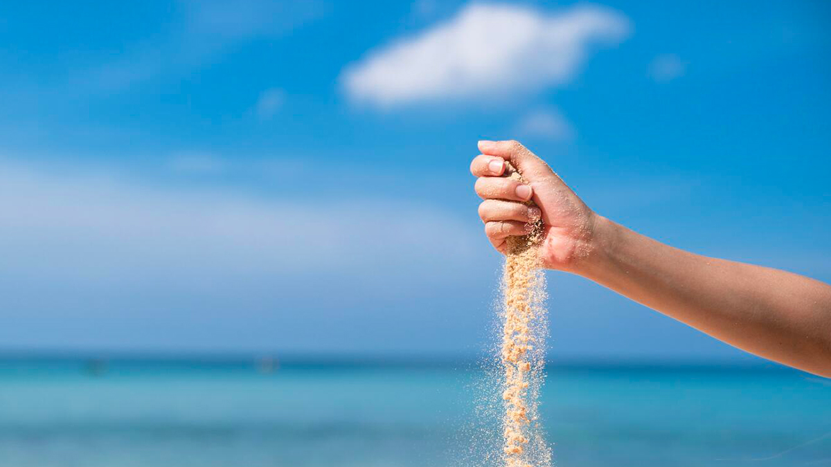 Best Sand for Pool Filter: Features and Frequently Asked Questions